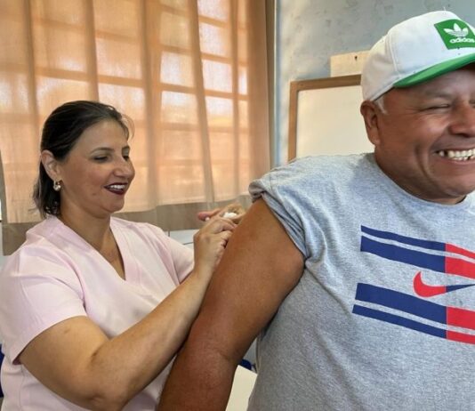 DOURADOS realizará plantão de vacinação contra a dengue durante o carnaval