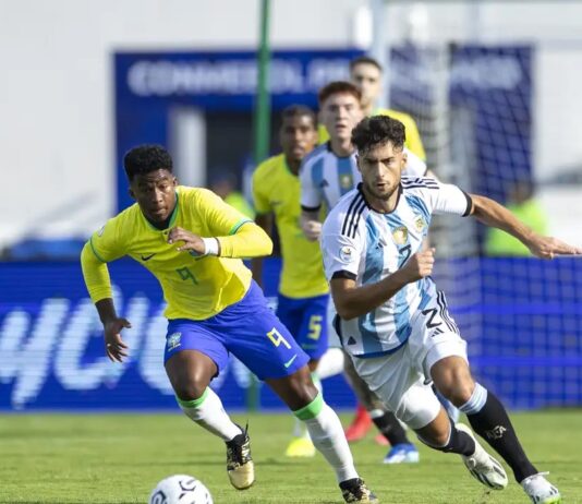 DERROTADOS: pernas de pau da Seleção brasileira perdem para Argentina e ficam fora dos Jogos de Paris