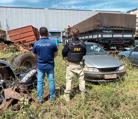 NAVIRAÍ: Controle de Vetores da Prefeitura participa de ação de combate à Dengue realizada pela PRF