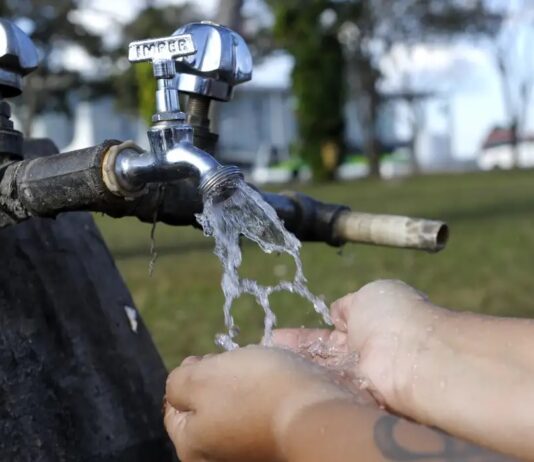 DIA MUNDIAL DA ÁGUA: falta água potável para 33 milhões de pessoas no Brasil