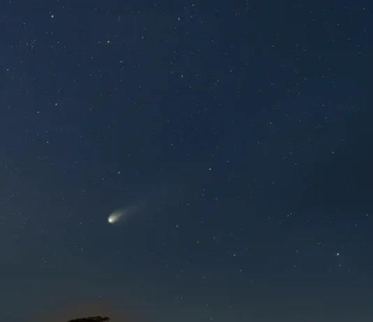 “Cometa do Diabo” ficará visível no Brasil neste domingo; veja horário
