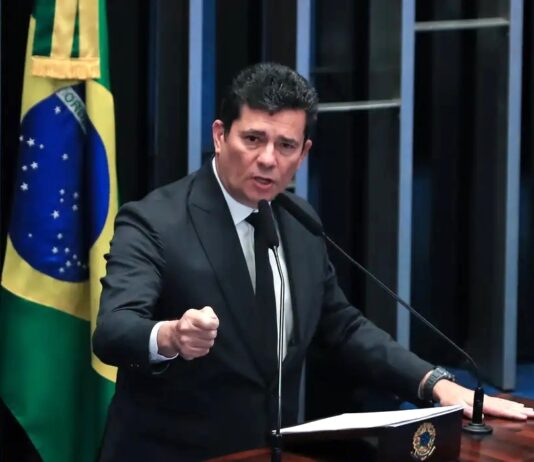 Maioria do TRE-PR vota contra a cassação do senador Sergio Moro