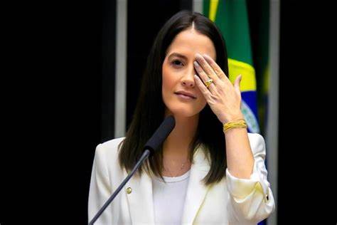 Amália deputada