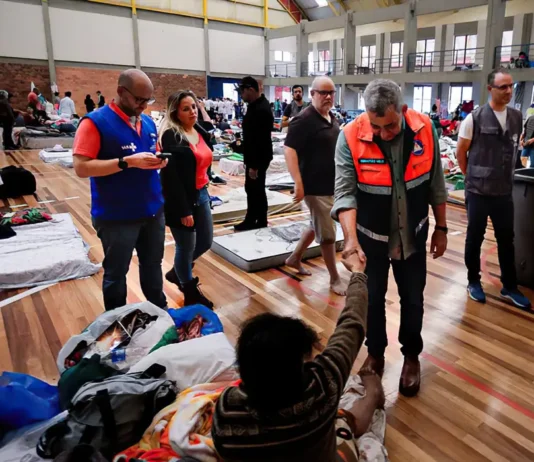 RS: Força Nacional e policiais temporários vão conter saques e roubos