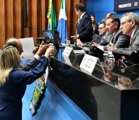 Prorrogação do recadastramento do “Energia Social” é aprovada em 1ª discussão
