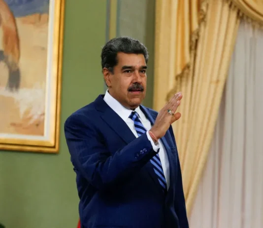 TSE recebe convite e vai acompanhar eleições na Venezuela
