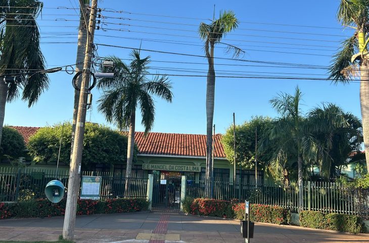 Anástacio Escola