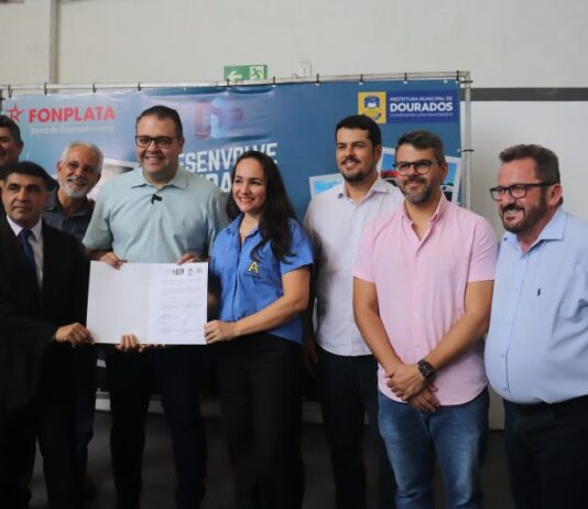 Dourados inaugura Central Semafórica e anuncia integração de sistema inédito no Estado