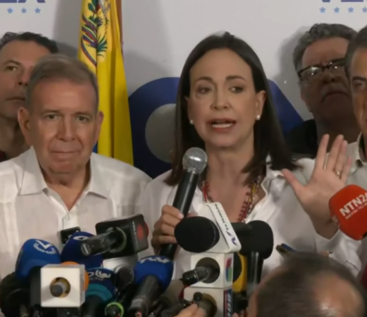 Oposição a Maduro diz que eleição não acabou e fala em fraude na Venezuela