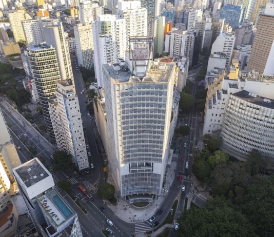 Icônico hotel Jaraguá, em São Paulo, é adquirido por rede hoteleira