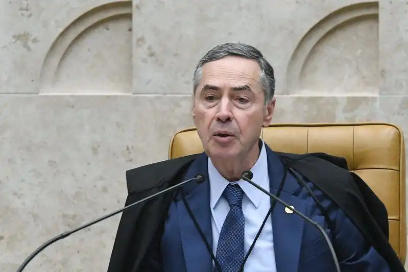 STF Barroso