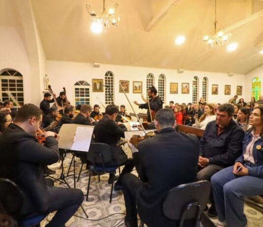 FESTIVAL DE INVERNO DE BONITO é uma festa que é do mundo, avalia governador