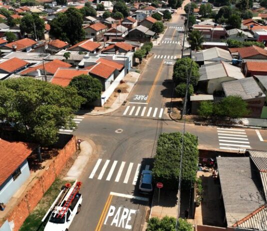 MAIS UMA OBRA FINALIZADA: Governo do Estado impulsiona Água Clara com mais asfalto e ações municipalistas