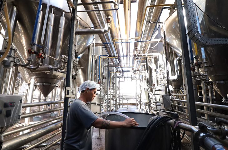 Fabrica-Bamboa-Emprego-Industria-Foto-Alvaro-Rezende-5-730x480