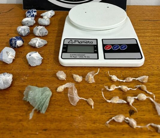 Polícia Civil prende um em flagrante e fecha bar utilizado para o tráfico de drogas em Três Lagoas