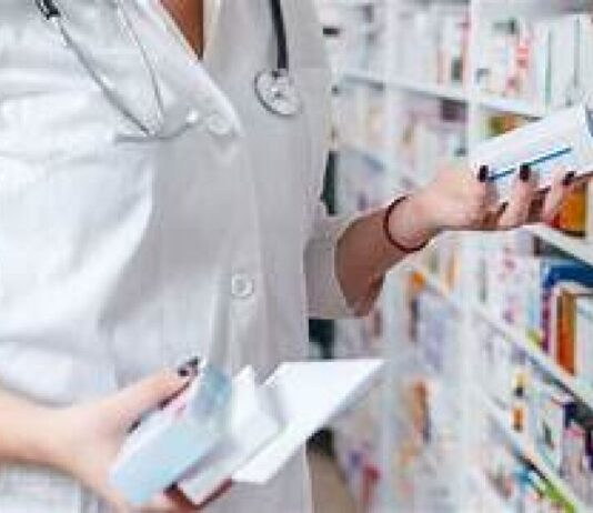 Farmácias passam oferecer eletrocardiograma de uso doméstico para consumidores