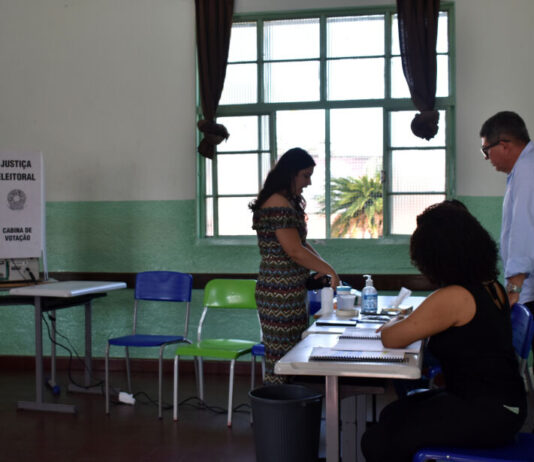 Eleitor que faltou no 1º turno tem até 5 de dezembro para justificar o voto