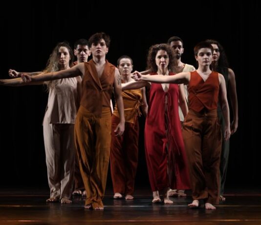 Primeiro fim de semana de outubro tem circo, Semana pra Dança, Festival Desver e teatro