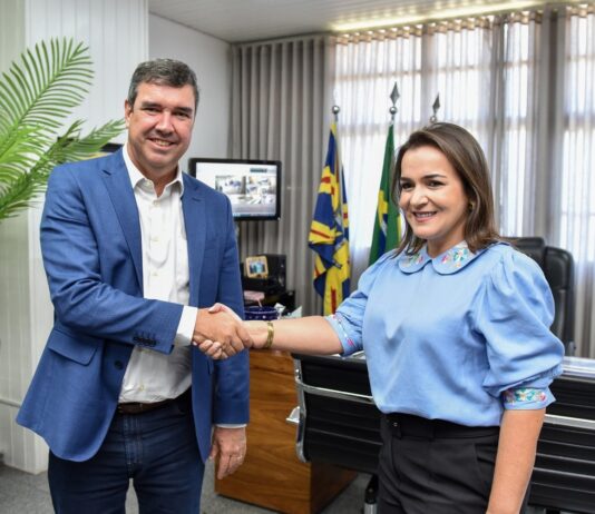 CAMPO GRANDE: Governador Eduardo Riedel confirma apoio a reeleição de Adriane Lopes (PP) no 2º turno das eleições