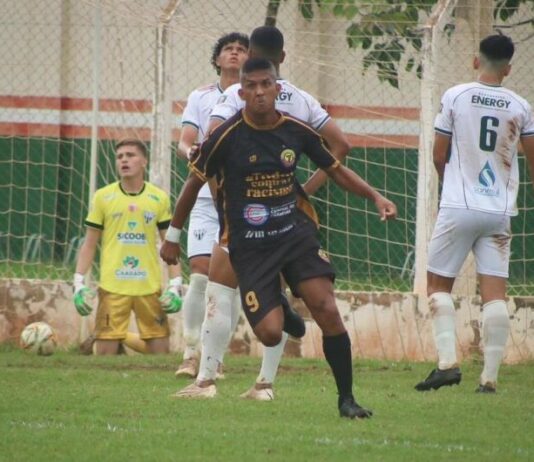 Sete vence Operário Caarapoense e entra na zona de acesso