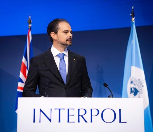 Delegado da Polícia Federal Valdecy Urquiza é nomeado Secretário-Geral da INTERPOL