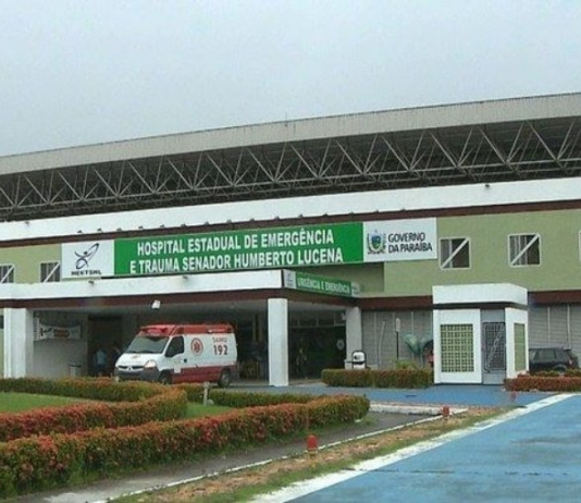 Idoso é internado com objeto de 1 metro nas partes íntimas na PB