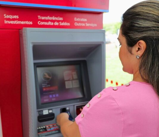 BOA NOTÍCIA: Prefeitura de Dourados pagou hoje os salários para 8.150 servidores