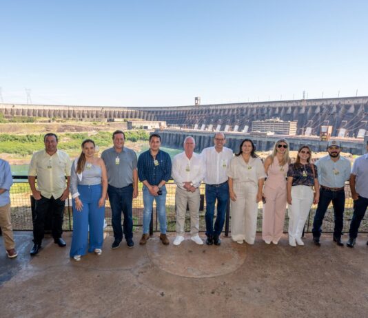 Prefeito Rodrigo, Dr. Fauze e Fabiano visitam a Itaipu Binacional visando convênios para Naviraí