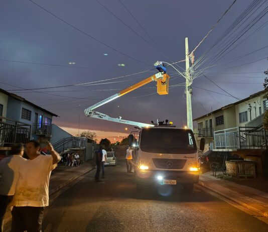 Prefeitura de Naviraí conclui instalação de lâmpadas de LED em todo o residencial “Nelson Trad”
