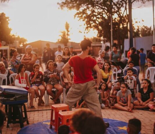 CAMPÃO CULTURAL: Circuito Comunidades visa democratizar o acesso às atrações culturais