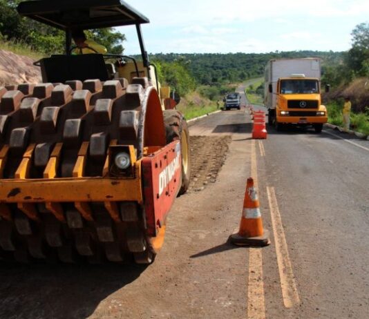 Governo de Mato Grosso do Sul firma contrato para restauração da MS-436, no norte do Estado