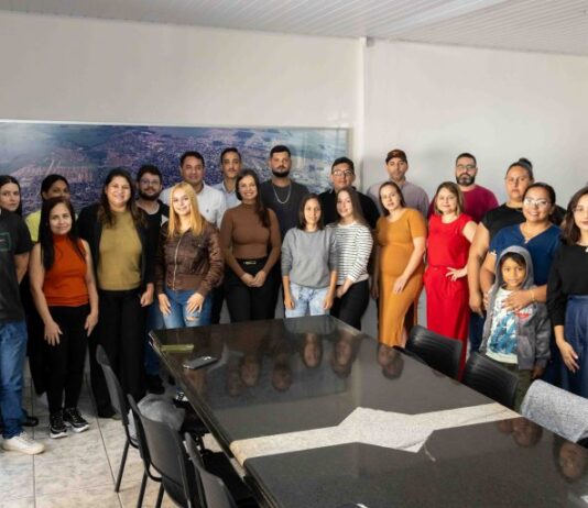 NAVIRAÍ: Governo Municipal empossa 31 novos servidores municipais