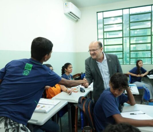 CORUMBÁ recebe mais de R$ 19,8 milhões em reformas de escolas; Governo de MS entrega os investimentos