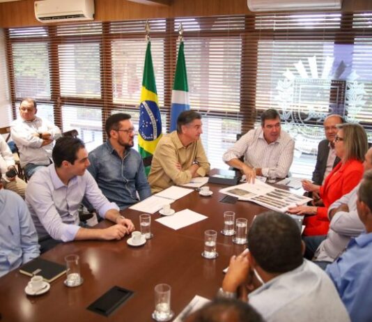 DOURADINA investe em obras de infraestrutura para alavancar o comércio local