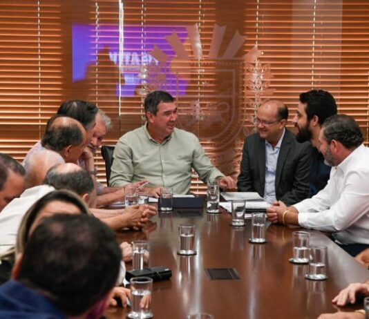 DEODÁPOLIS apresenta projeto para asfalto e drenagem do distrito de Porto Vilma