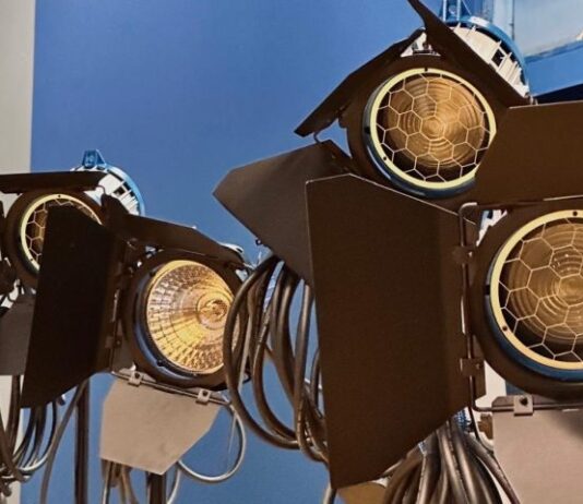 Curso gratuito de iluminação para cinema e audiovisual será oferecido pelo MIS