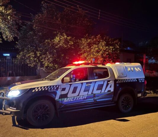 FEMINICÍDIO: filha encontra mãe morta a facadas e companheiro é principal suspeito