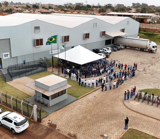 Inaugurada em Itaquiraí a maior fábrica de velas e produtos para festas da América Latina