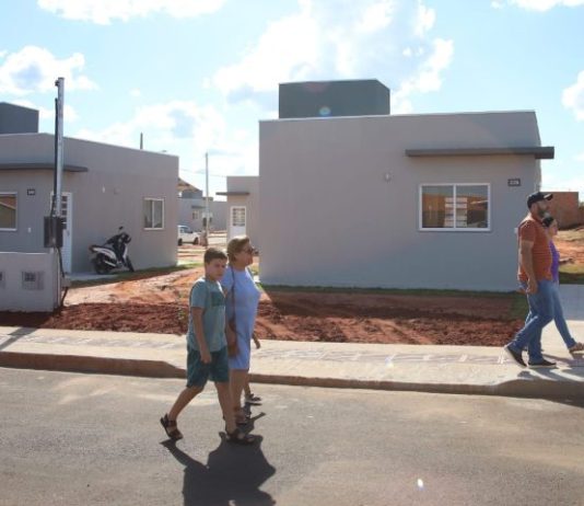 Investimentos e compromisso do Governo de MS garantem moradia digna a milhares de famílias sul-mato-grossenses