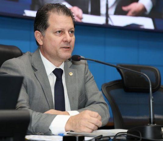 SIDROLÂNDIA: Deputado pede reforço de peritos para atender a população local