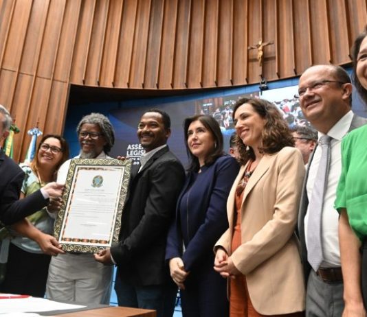 Governo de MS lidera parceria histórica com União para moradia e energia limpa em comunidades quilombolas