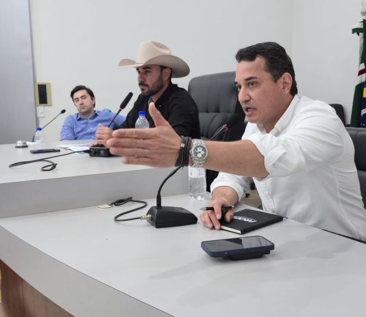 Rodrigo Sacuno reforça apoio à produtores do Cone Sul na busca de solução à crise leiteira
