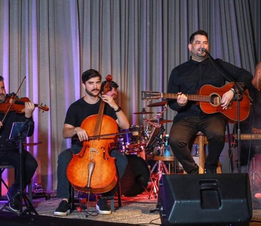 HOJE EM DOURADOS: Léo Verão, João Vicente e Postal Sul animam o Natal Encantado