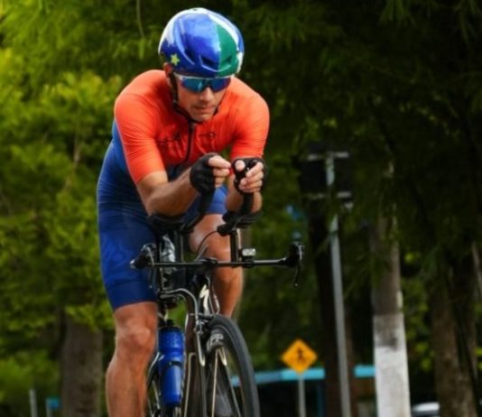 Servidor público de MS encara triathlon extremo em Santa Catarina e leva o nome do estado a circuito mundial