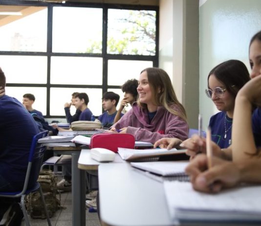 85% dos alunos da Rede Estadual foram designados para escola de preferência das famílias