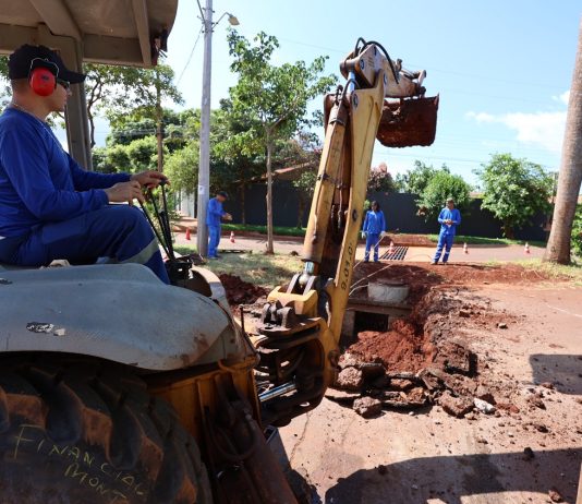 Prefeitura inicia construção de nova boca de dragão em segunda pista da Av. Indaiá