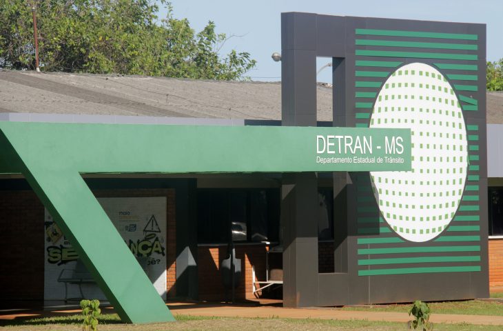 fachada-interna-detran-1-mai25-foto-rachid-waqued-730x480