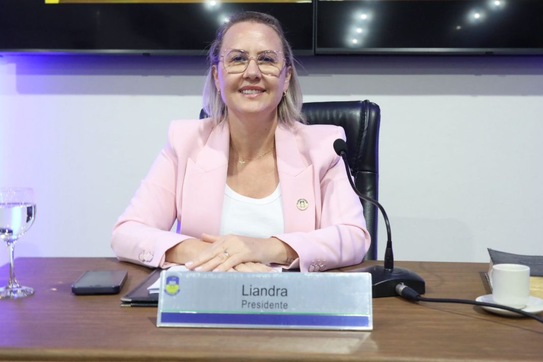 1102Liandra_Sessão