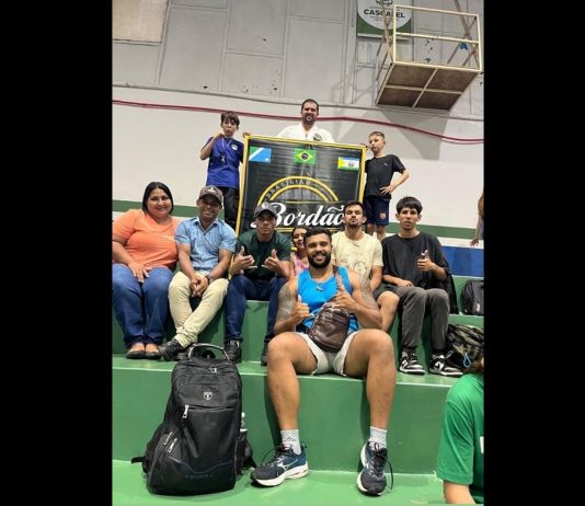 Escola Bordão Jiu-Jitsu de Japorã representa o município em competição interestadual
