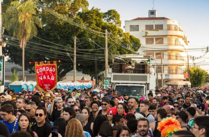 carnaval-sabado-1516-768x512-1-730x480